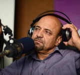 Taliban-era radio announcer rides crest of the airwaves